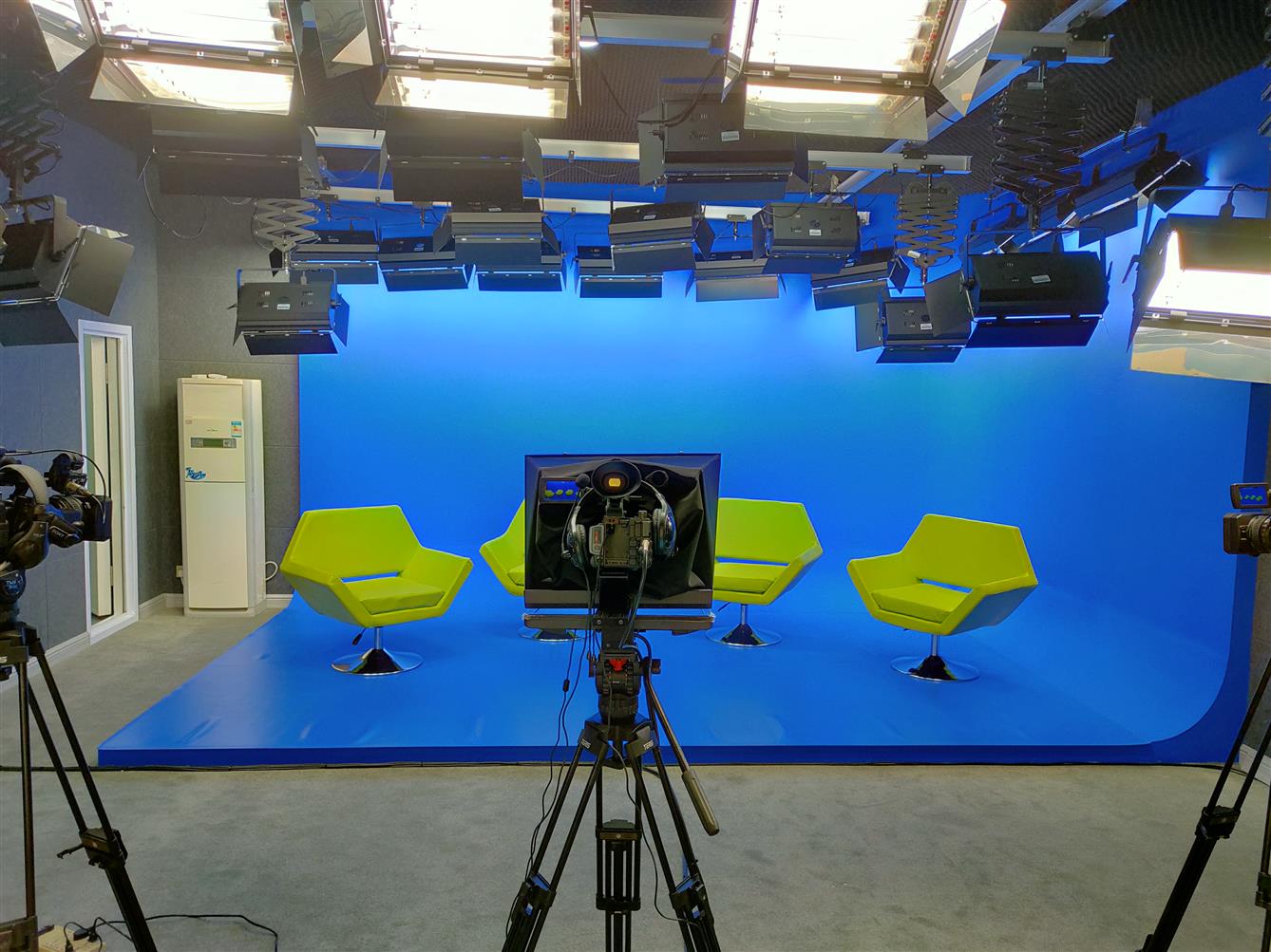 助力工厂降低运营风险、提高协同效率