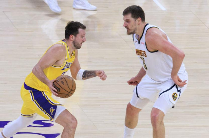 东契奇攻防数据全面解析：湖人攻防效率达联盟