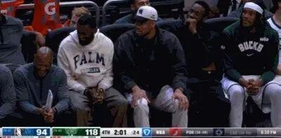 字母哥三兄弟同队创NBA历史首现三兄弟同队