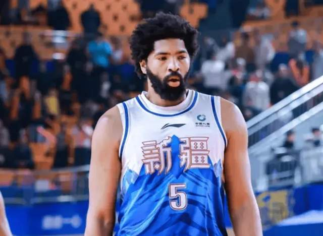 新疆后场低迷致败辽宁 双外援主导胜局