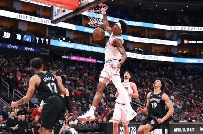 火箭主场失利拱手让出季后赛首轮优势